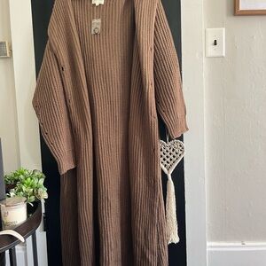 Oli & Hali Ribbed Knit Open Cardigan